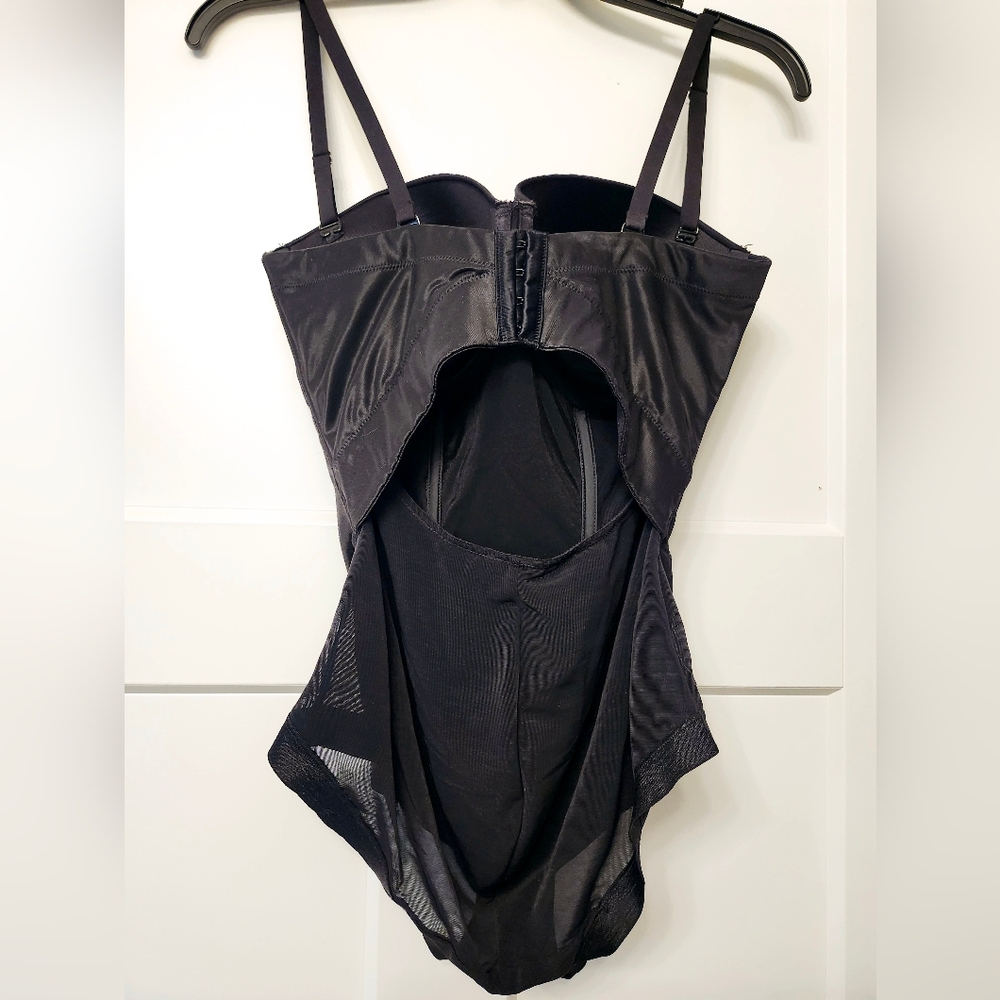Black Strapless Bodysuit - Picture 3 of 6